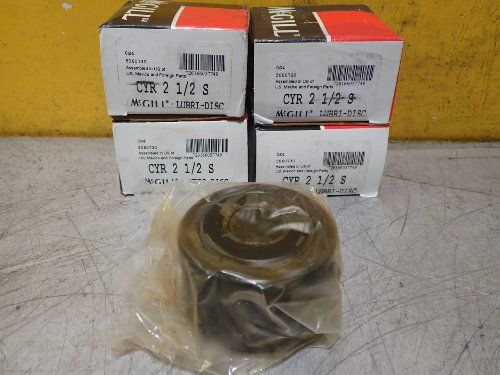 Mcgill 4 Mcgill Cyr 2 1/2 S Cylindrical Yoke Roller. 2.5" Dia, 0.75" Bore. 1.5" W - Cyr 2 1/2 S