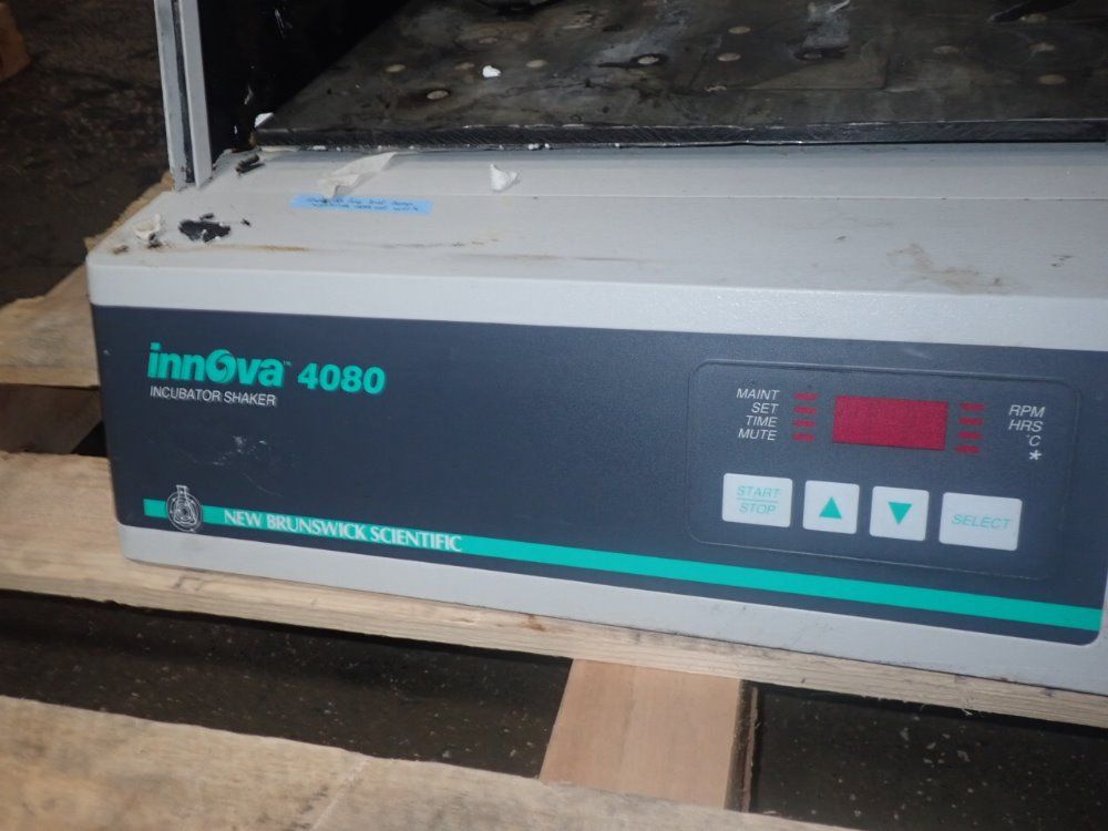 New Brunswick Incubator Shaker