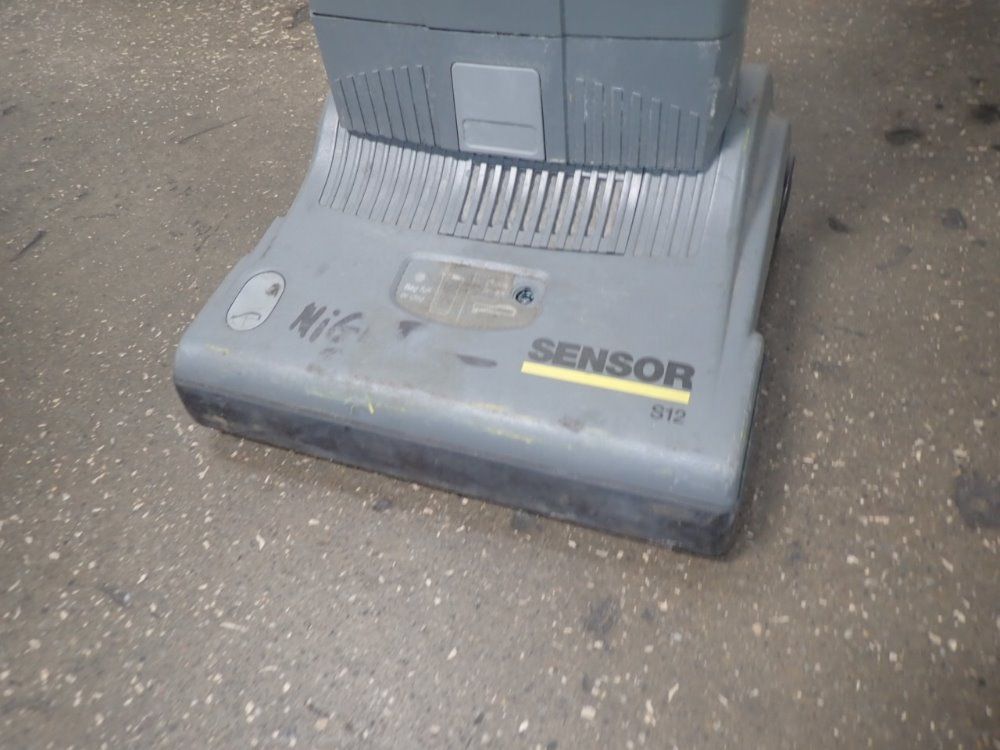 Windsor Vacuum Cleaner