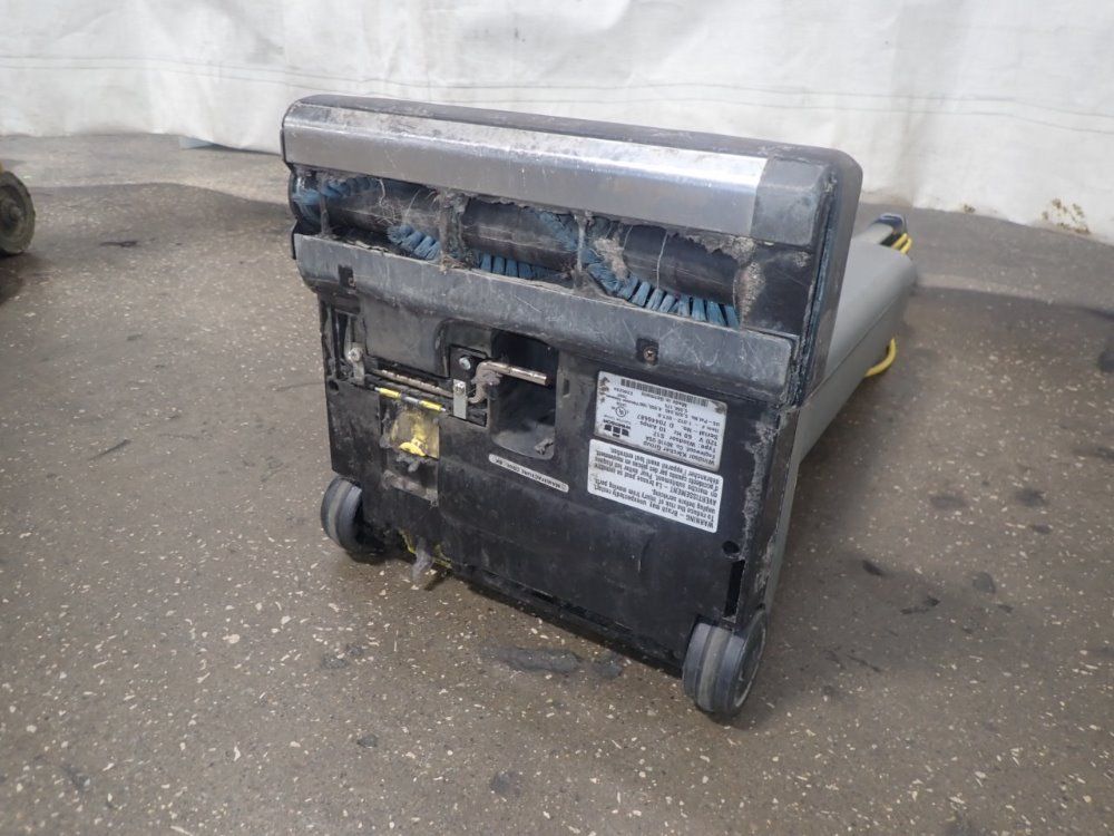 Windsor Vacuum Cleaner