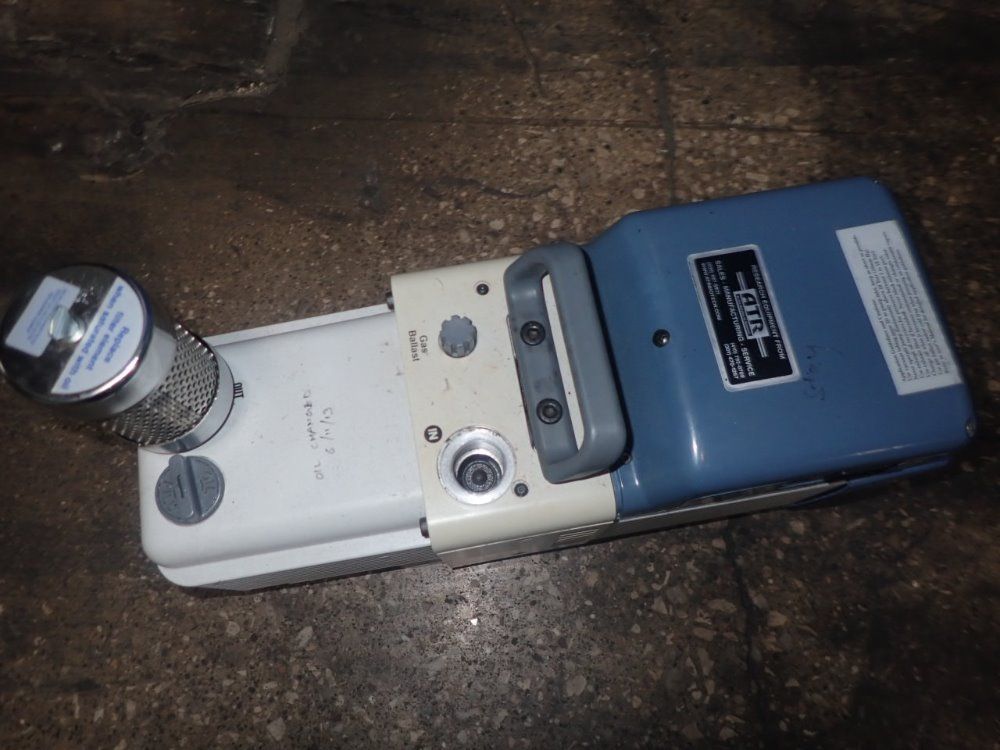 Fisher Scientific Vacuum Pump