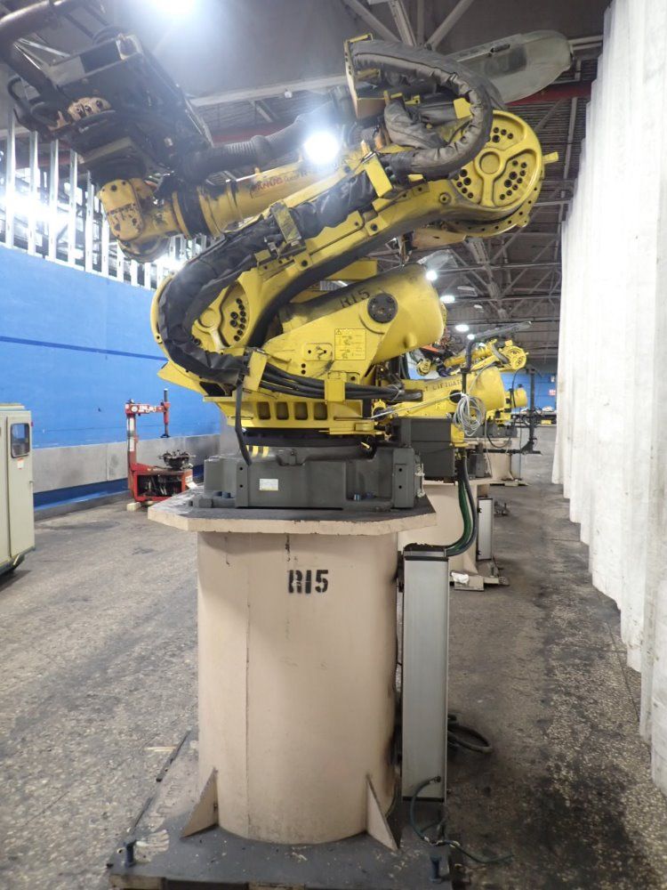 Fanuc R-2000ia/165f Robot - R-2000ia/165f