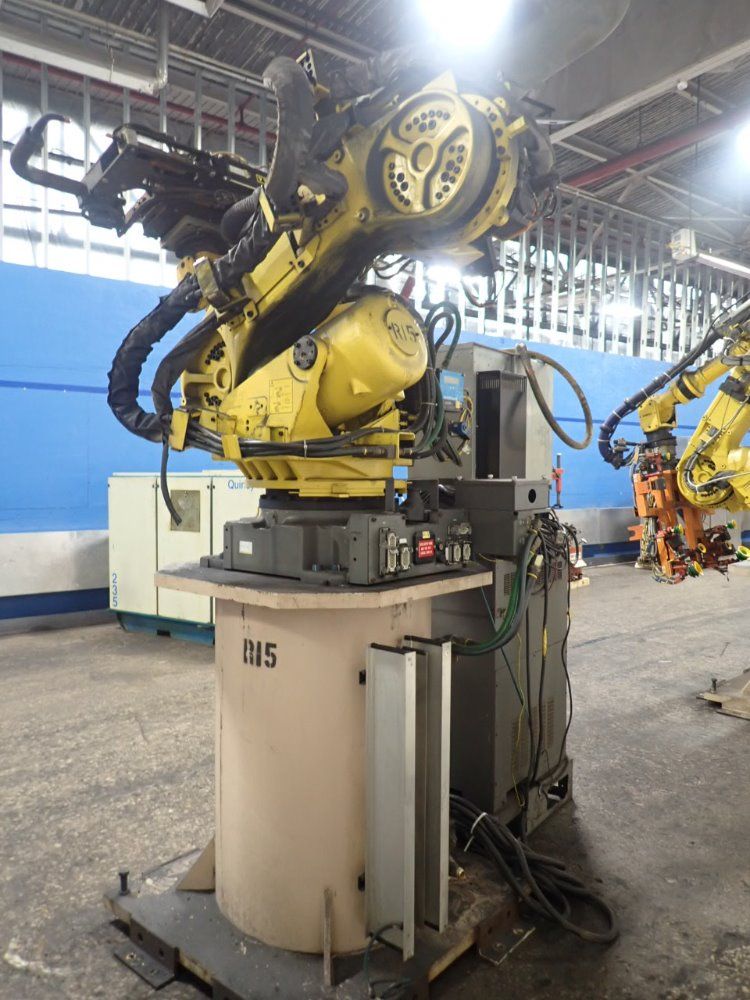 Fanuc R-2000ia/165f Robot - R-2000ia/165f