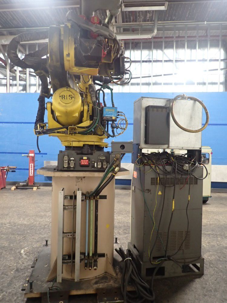 Fanuc R-2000ia/165f Robot - R-2000ia/165f