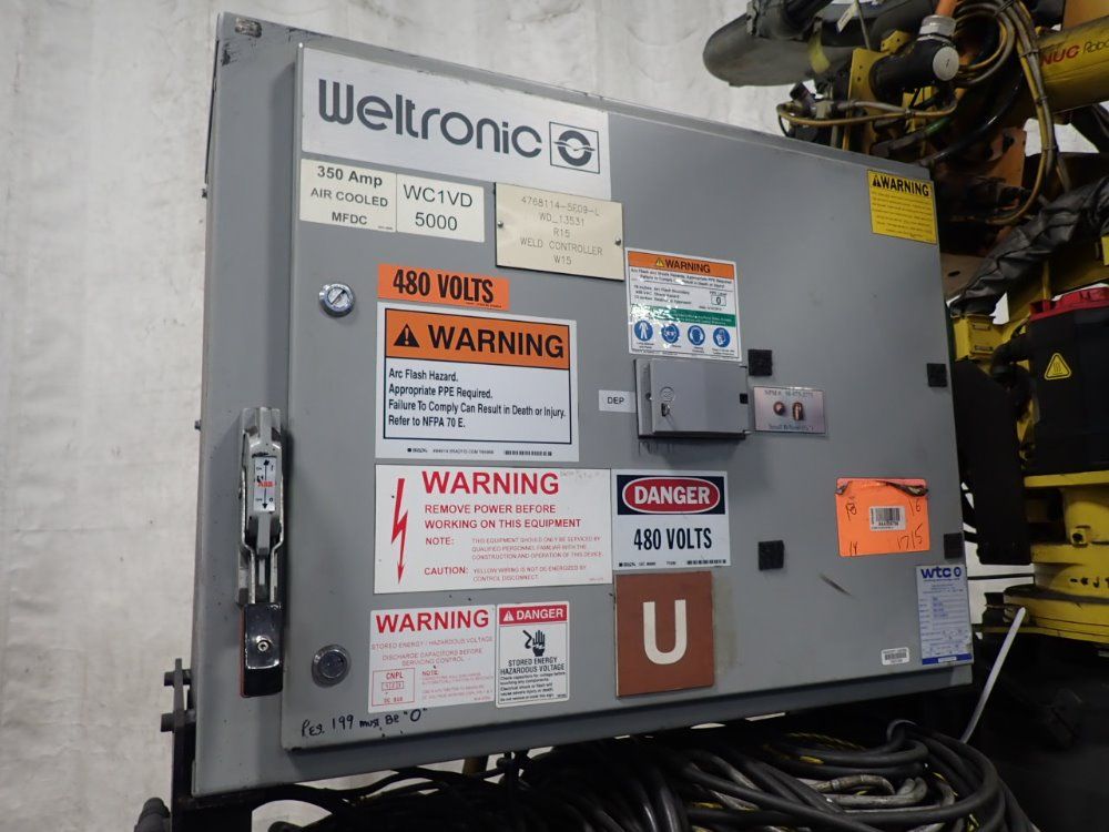 Fanuc R-2000ia/165f Robot - R-2000ia/165f