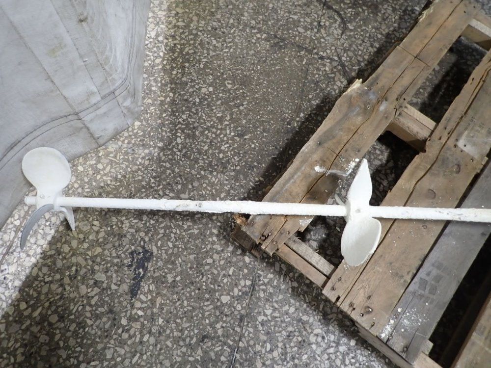 Pesch & Lightnin Tank & Mixer