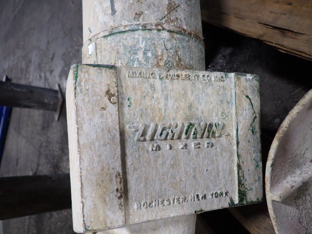 Pesch & Lightnin Tank & Mixer