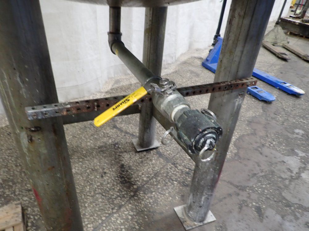 Pesch & Lightnin Tank & Mixer