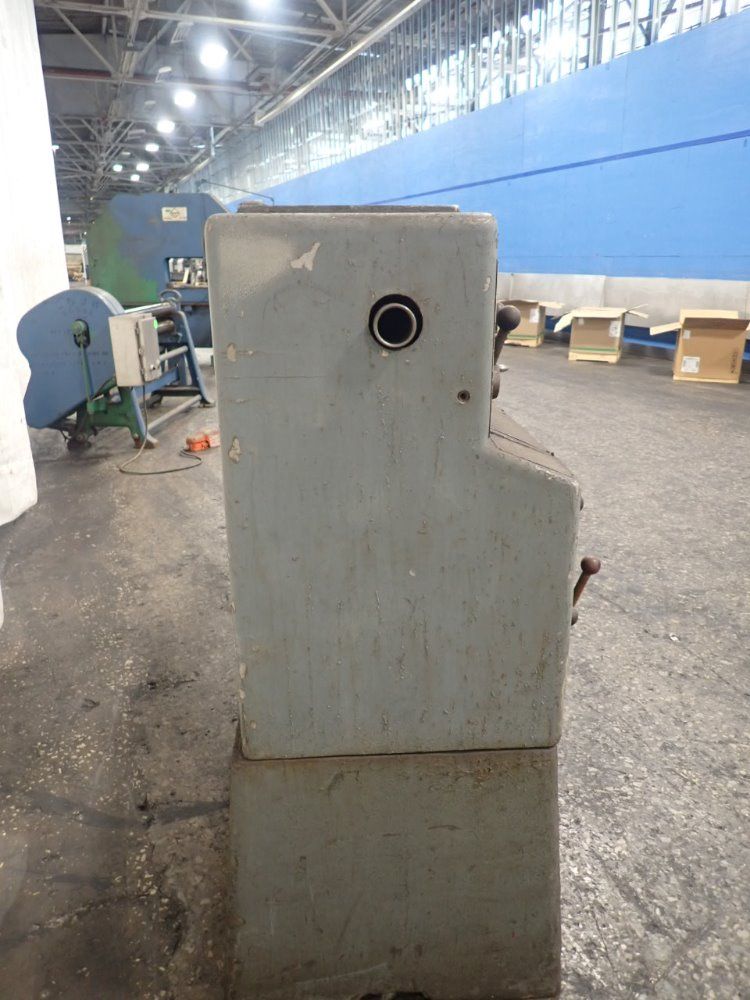 Meuser & Co 16" X 40" Lathe