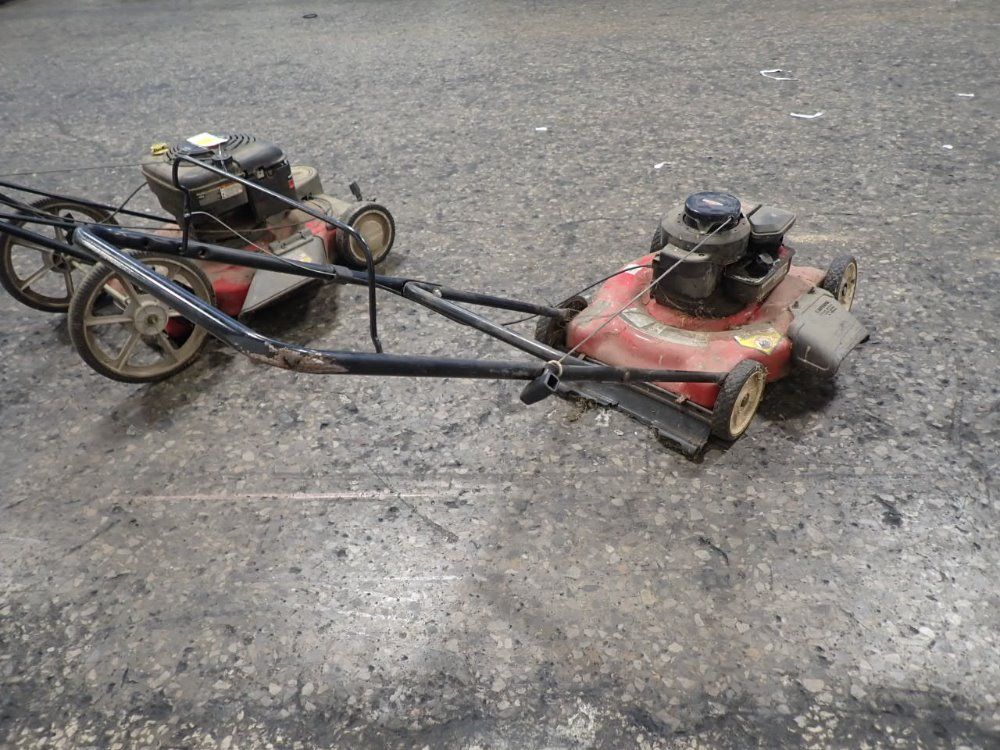 Briggs & Stratton Lawn Mower