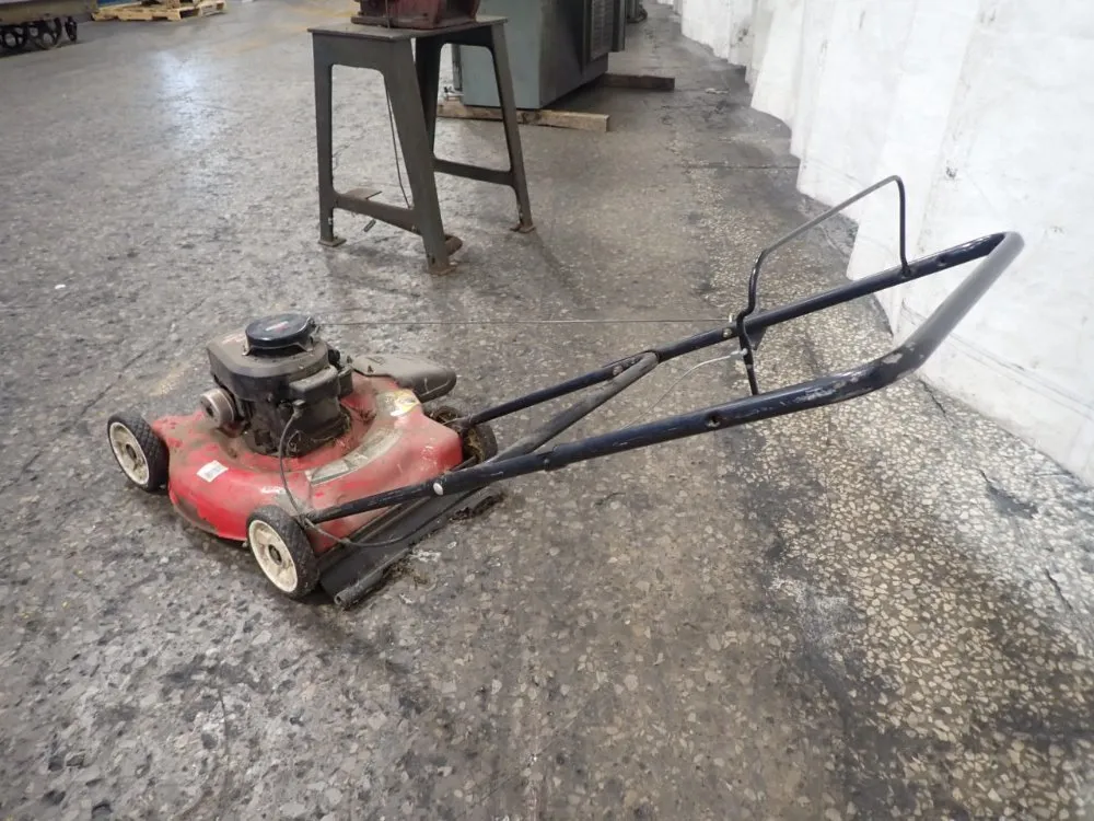 Briggs & Stratton Lawn Mower