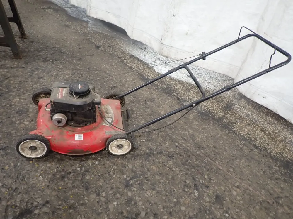 Briggs & Stratton Lawn Mower