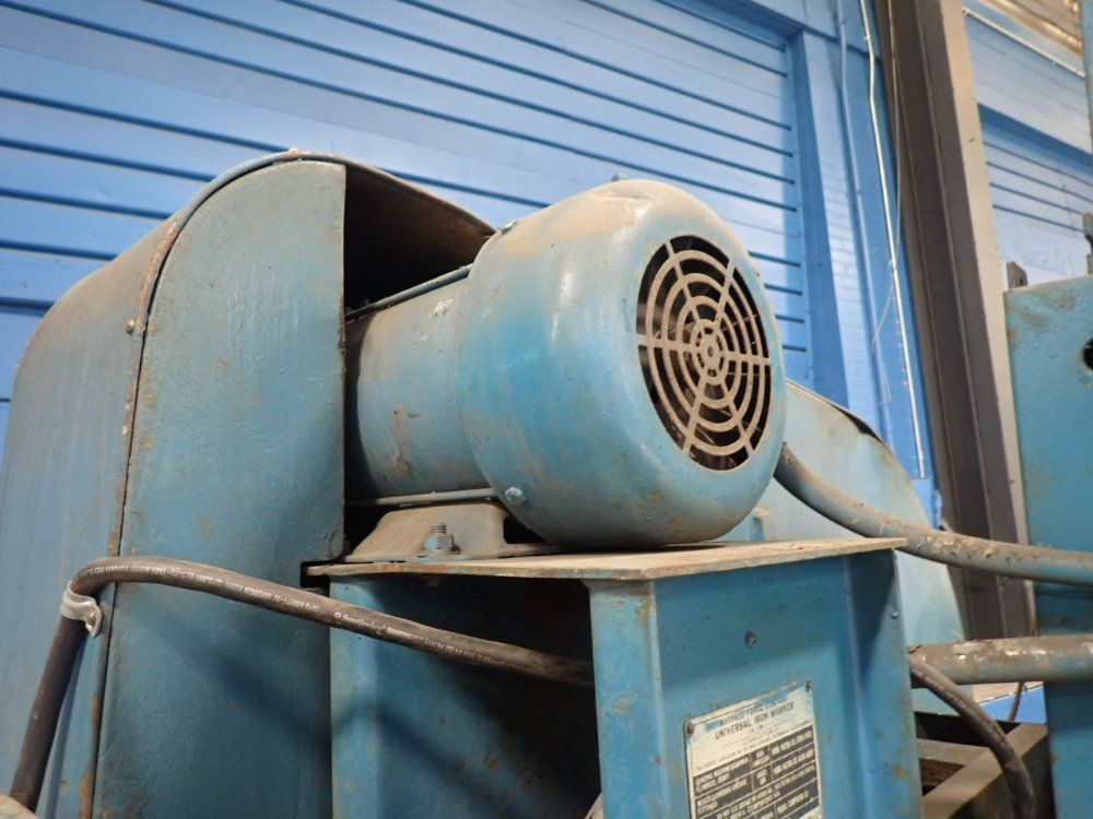 Buffalo 30 Ton 1 1/2 Iron Worker - 1 1/2