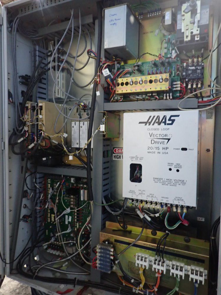 Haas 23" X 52" Vf5 Cnc Vmc - Vf5