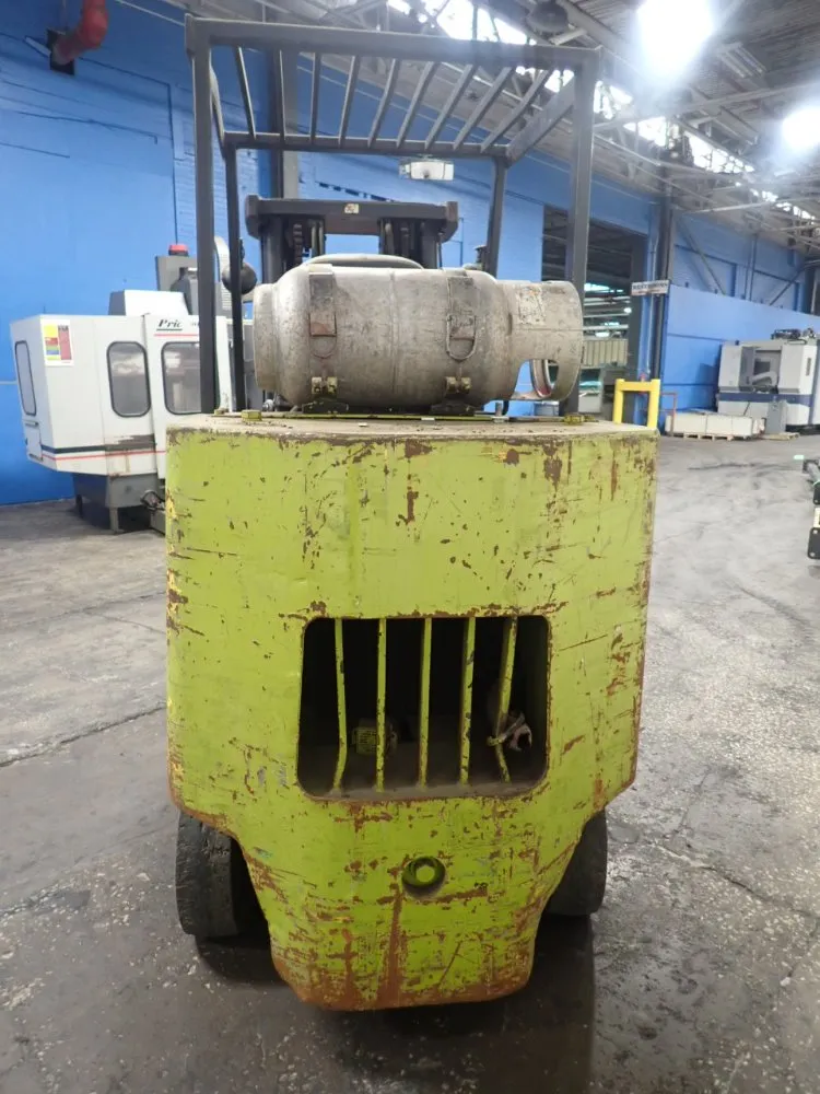 Clark 9000# C500-s100 Propane Forklift - C500-s100
