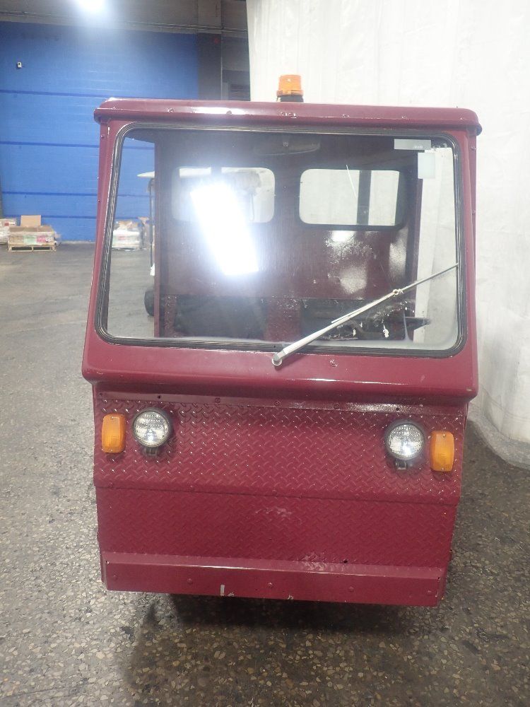 Cushman Propane Flat Bed Maintinance Cart