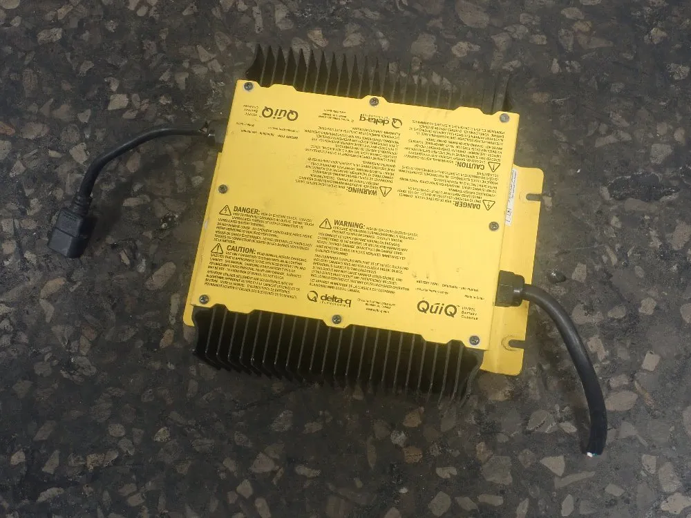 Quiq/ Delta Q Battery Charger