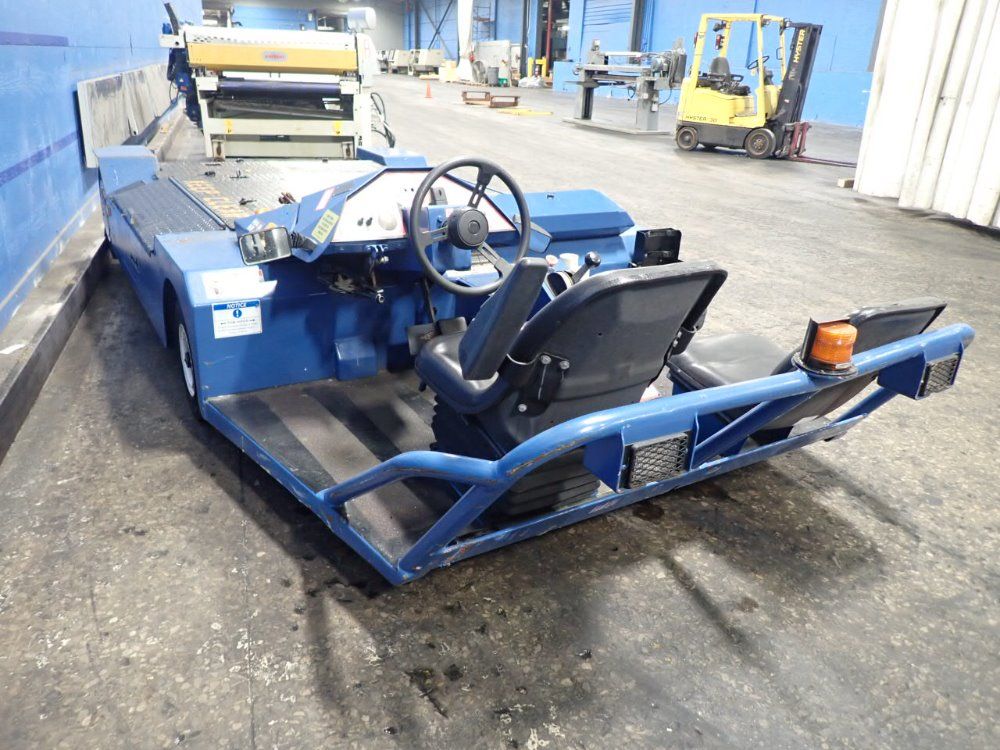 Lektro Towbarless Aircraft Tug