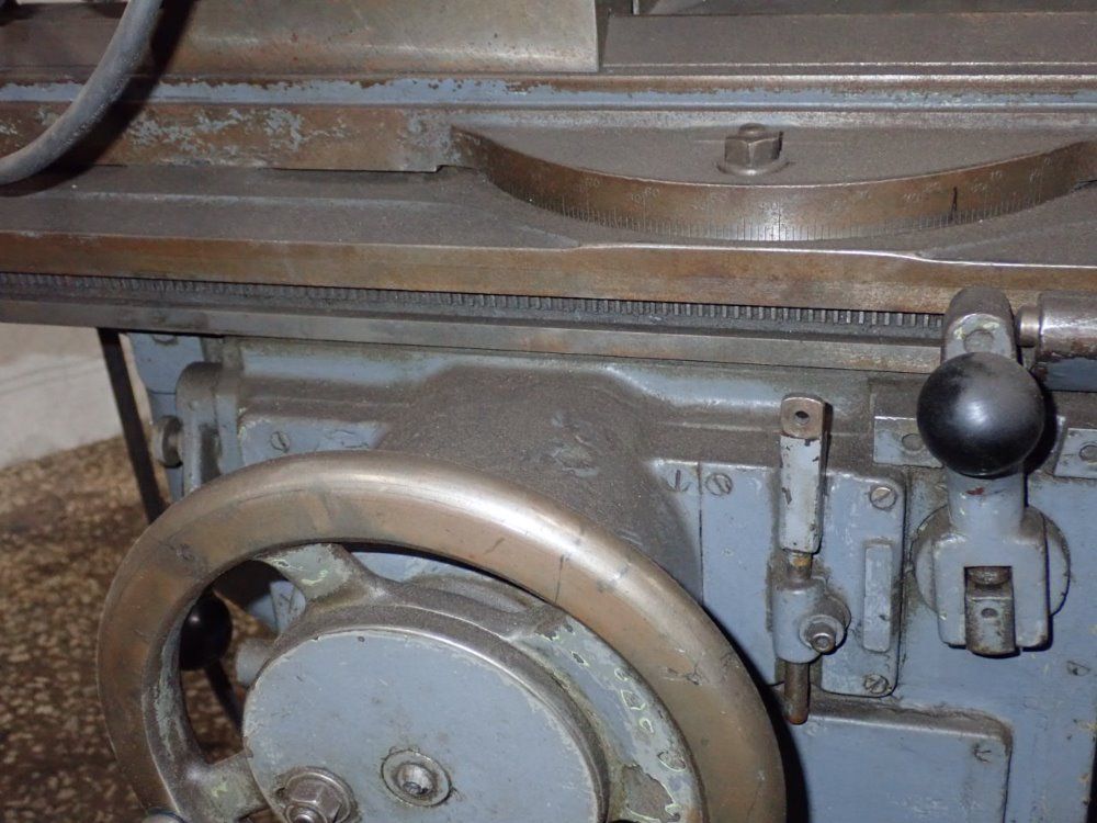 Brown & Sharpe Universal & Tool Grinder