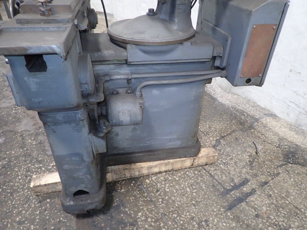 Brown & Sharpe Universal & Tool Grinder