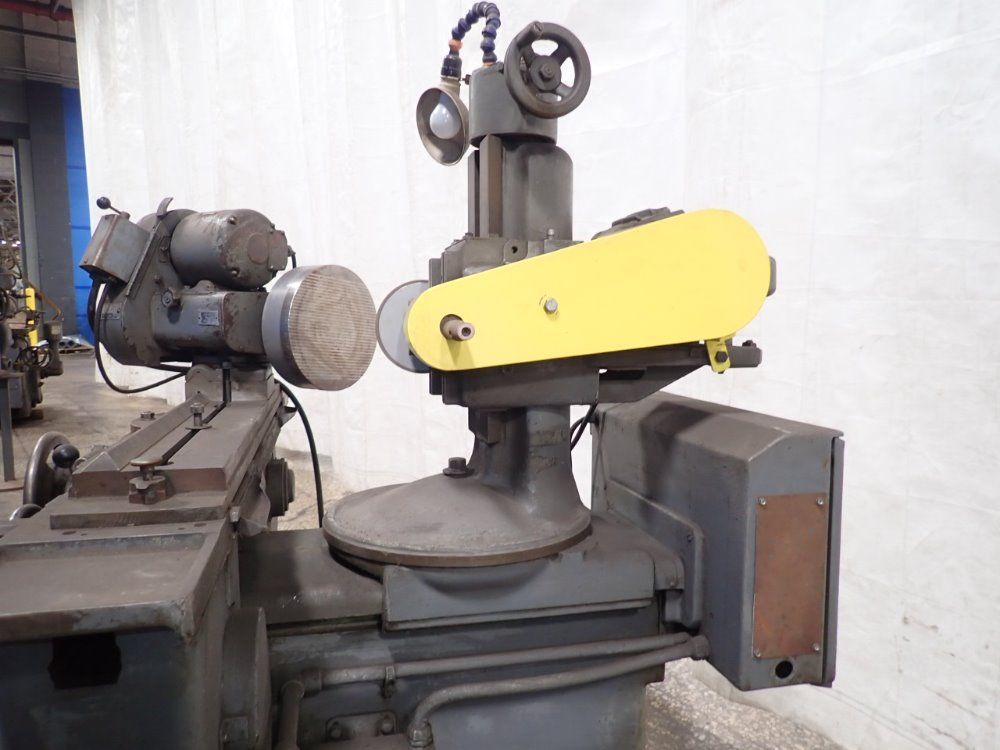 Brown & Sharpe Universal & Tool Grinder