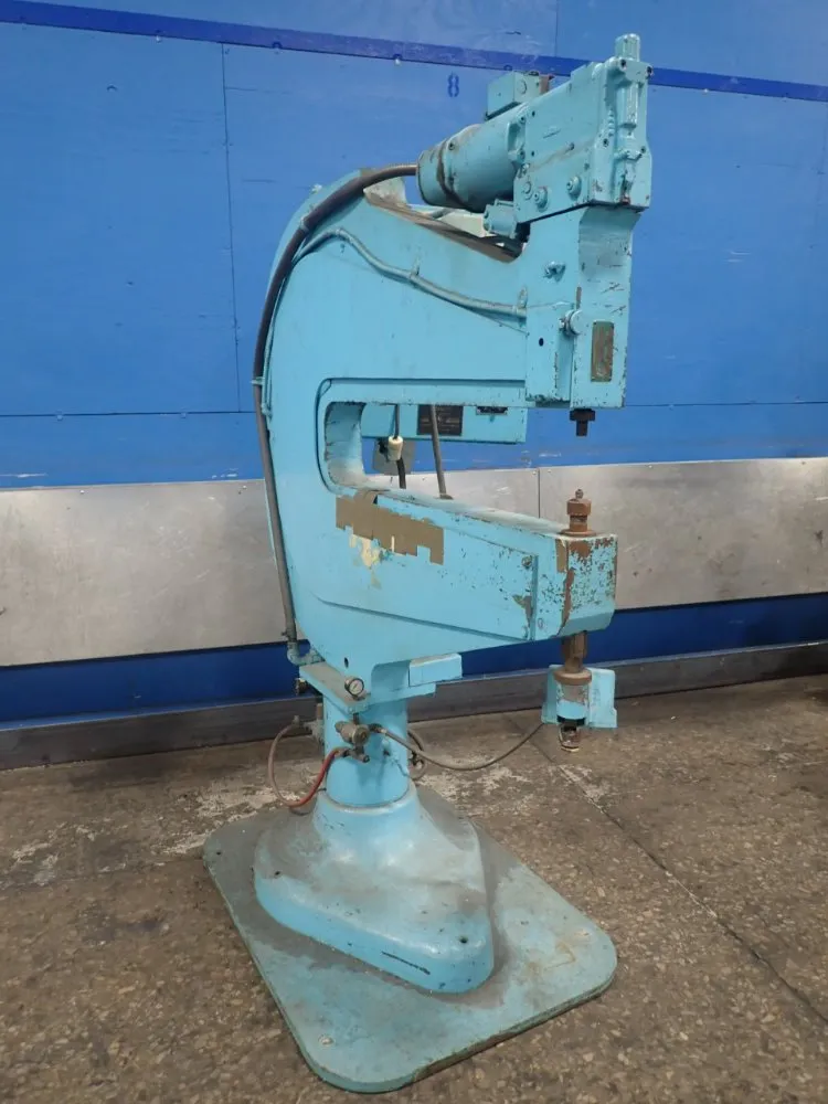 Chicago Pneumatic Compression Riveter