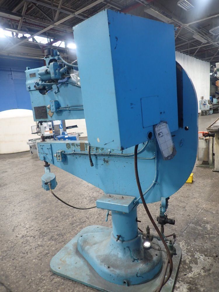 Chicago Pneumatic Compression Riveter