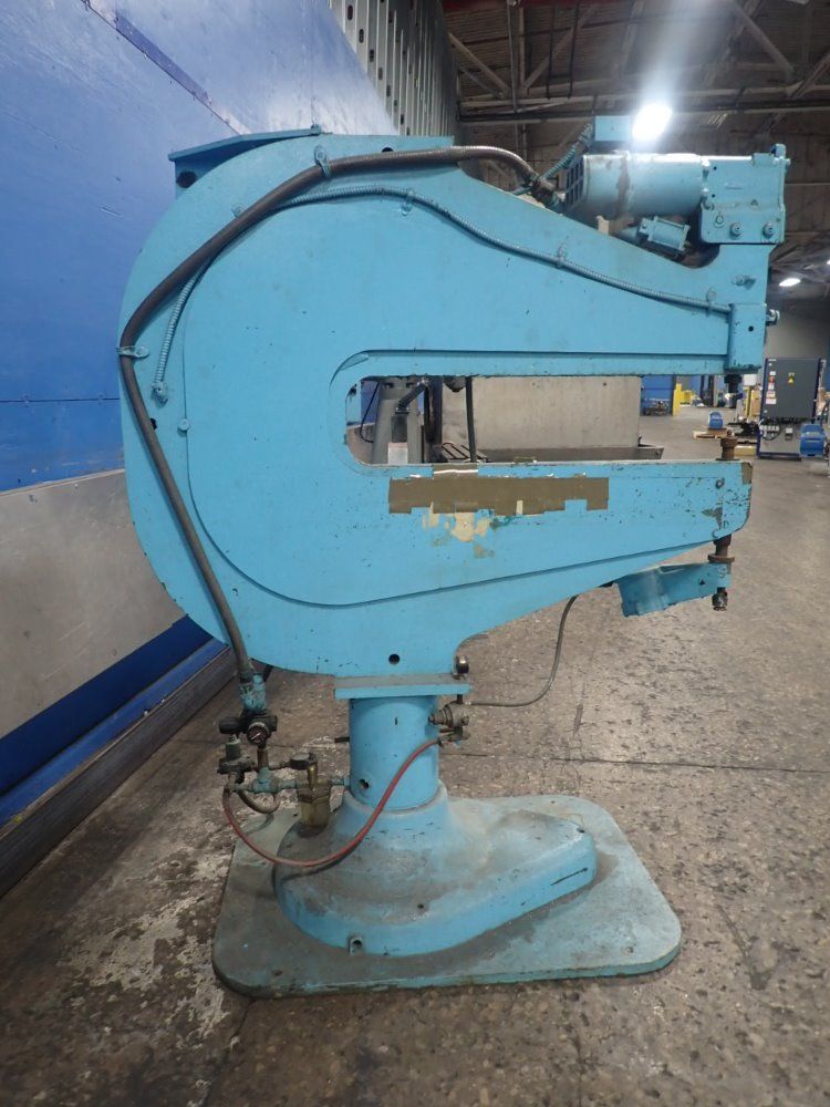 Chicago Pneumatic Compression Riveter