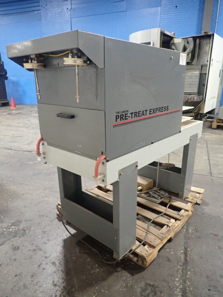 Lawson 22" X 16" Pre-treat Express Pre-treat Sprayer - Pre-treat Express