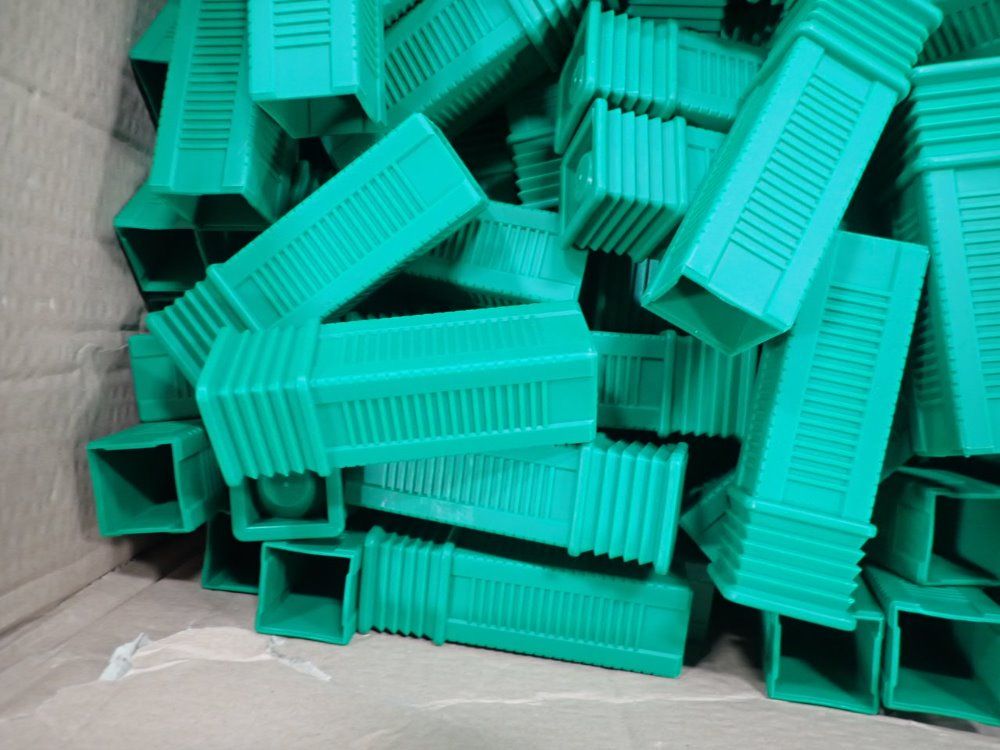 Plasel Centered Plugs