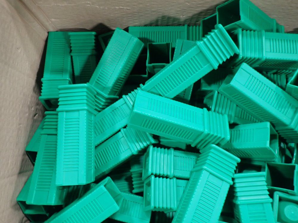 Plasel Centered Plugs