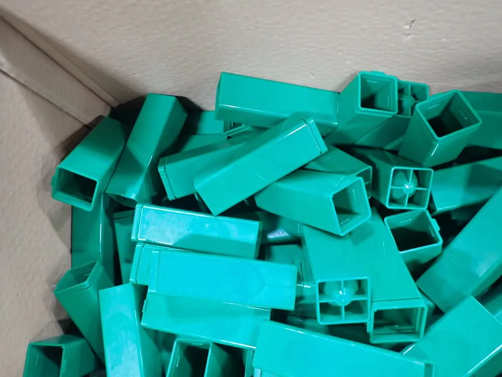 Plasel Centered Plugs