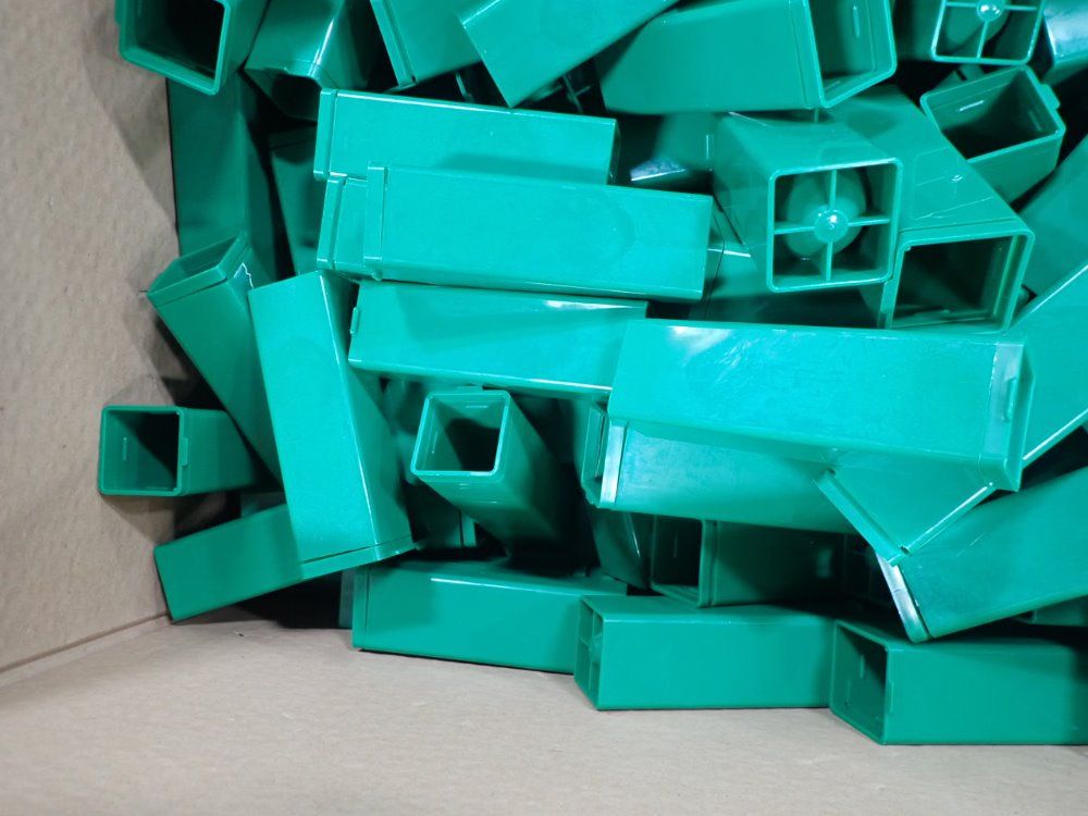 Plasel Centered Plugs