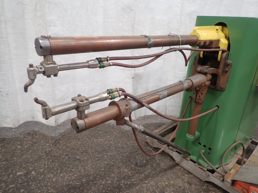 Progressive Spot Welder