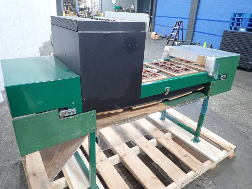 Q Vac Blister Packaging Machine