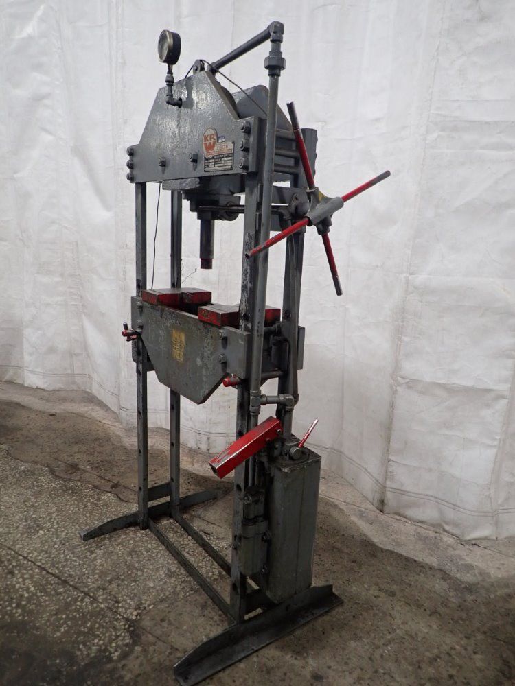 K.r. Wilson H-frame Press