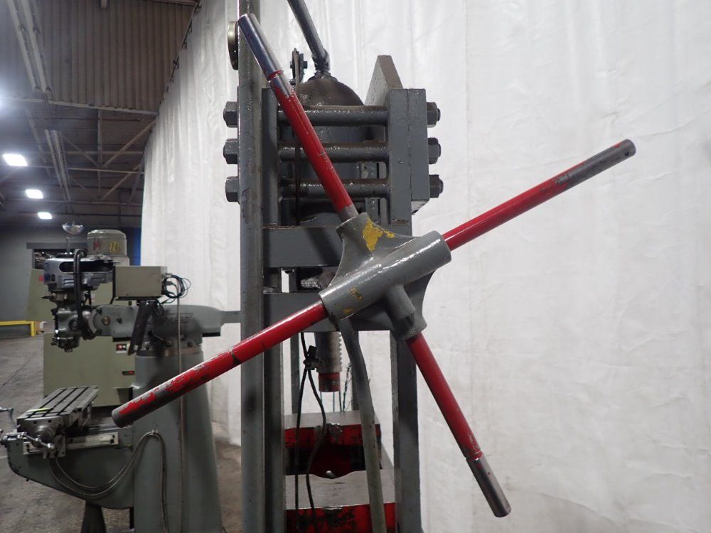 K.r. Wilson H-frame Press