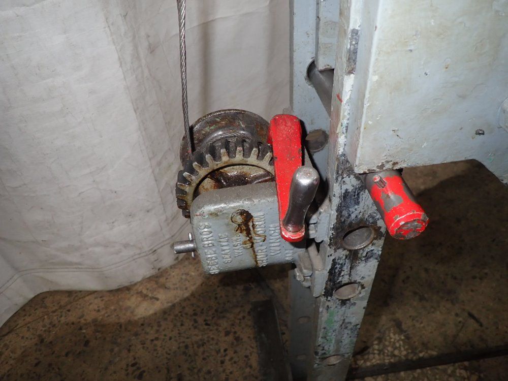 K.r. Wilson H-frame Press