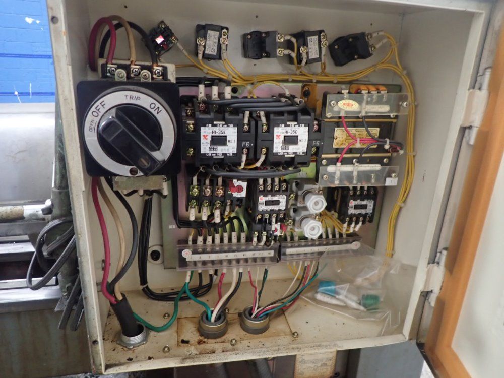 Whacheon Machinery 18" X 38" Wl-400 Lathe - Wl-400