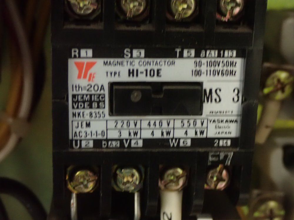 Whacheon Machinery 18" X 38" Wl-400 Lathe - Wl-400