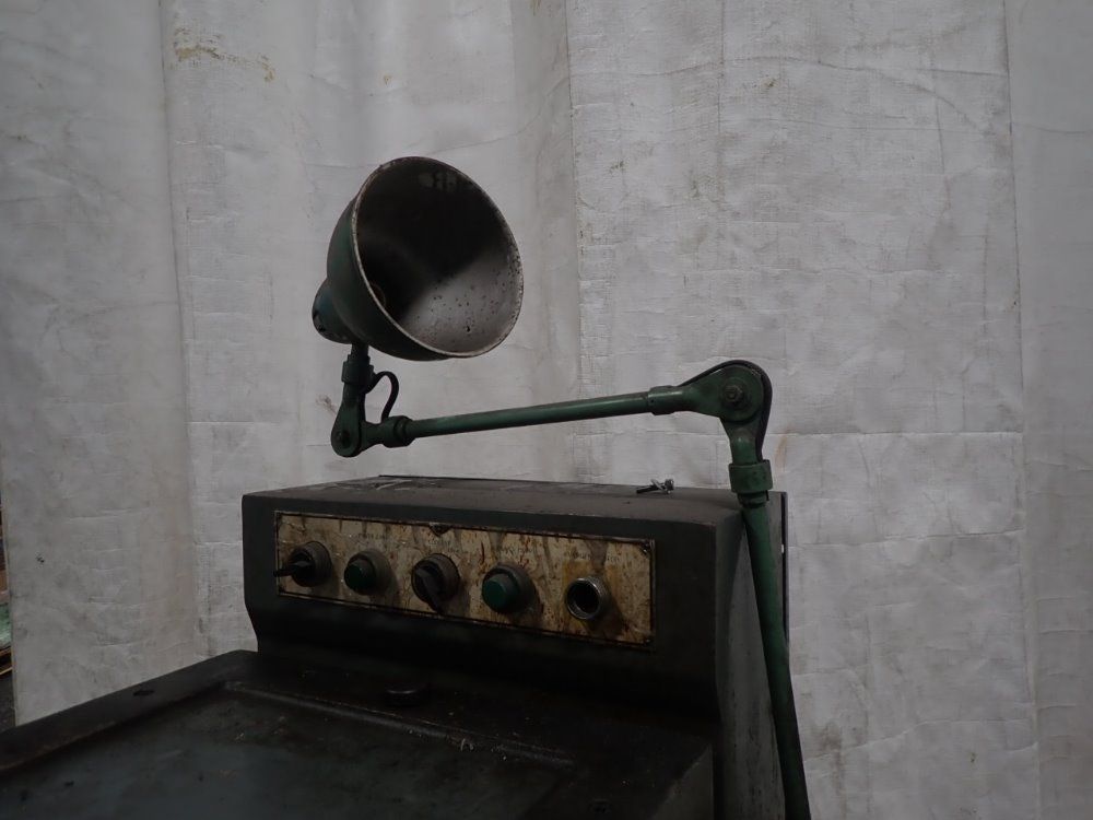 Whacheon Machinery 18" X 38" Wl-400 Lathe - Wl-400