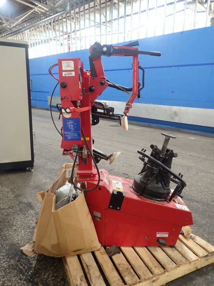 Hunter Engineering Tire Changer