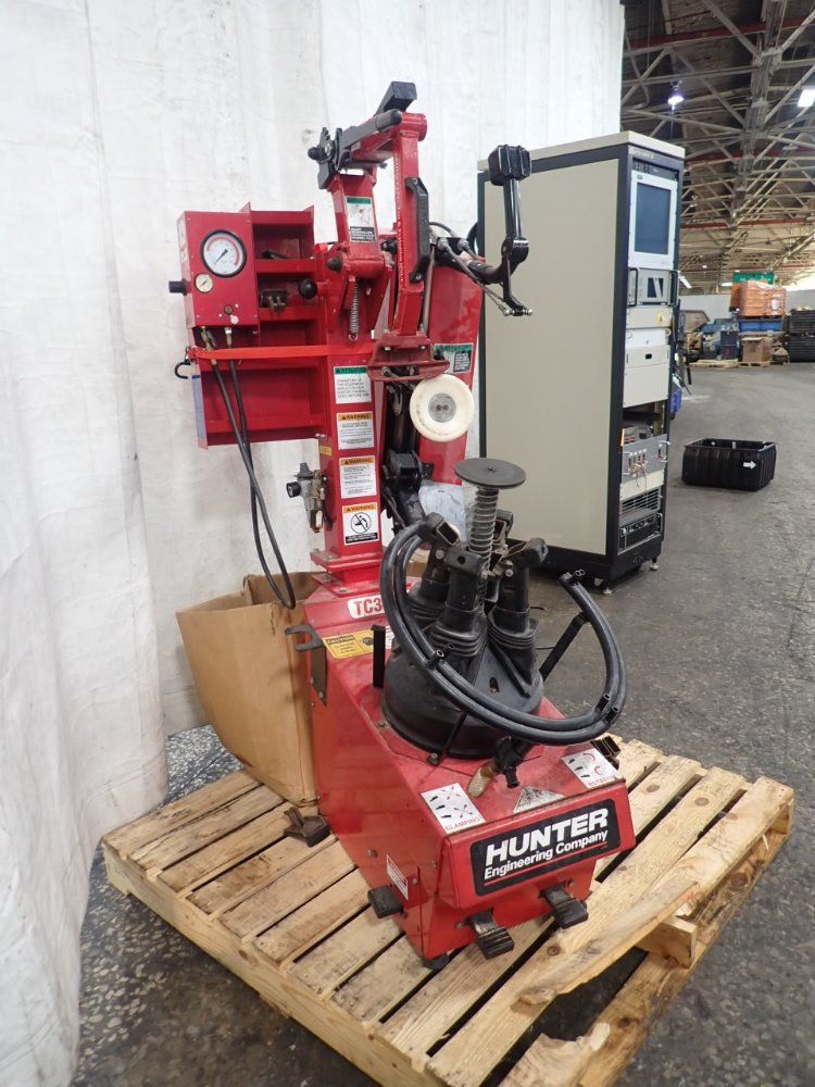 Hunter Engineering Tire Changer
