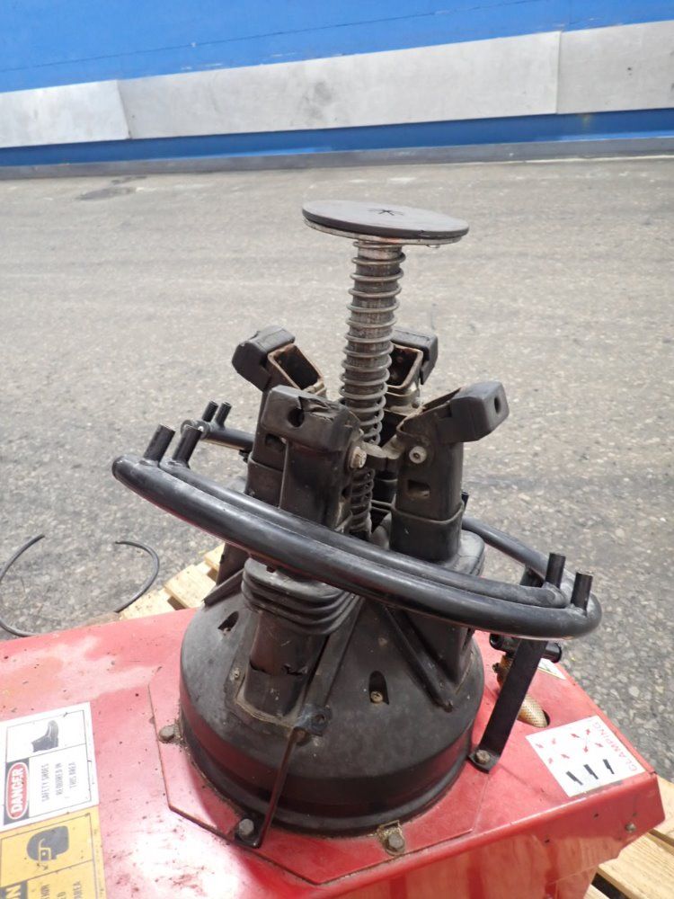 Hunter Engineering Tire Changer