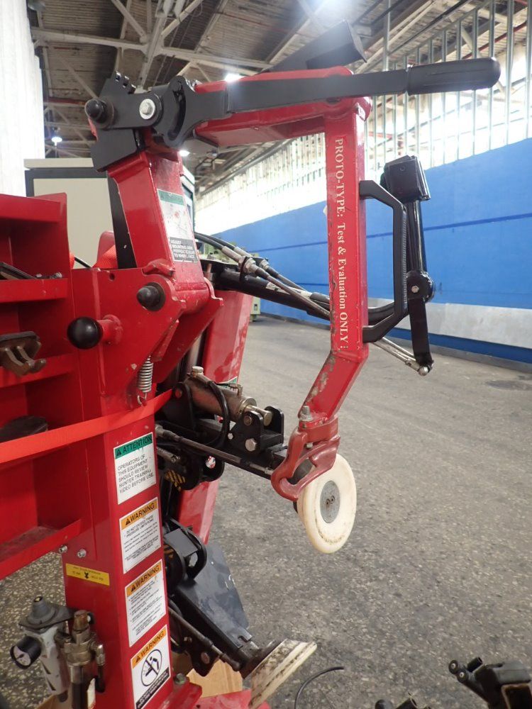 Hunter Engineering Tire Changer