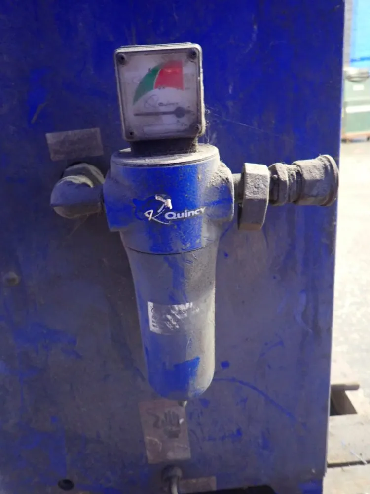 Quincy Compressor Master Control Refrigerated Air Dryer
