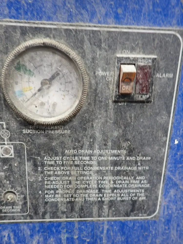 Quincy Compressor Master Control Refrigerated Air Dryer