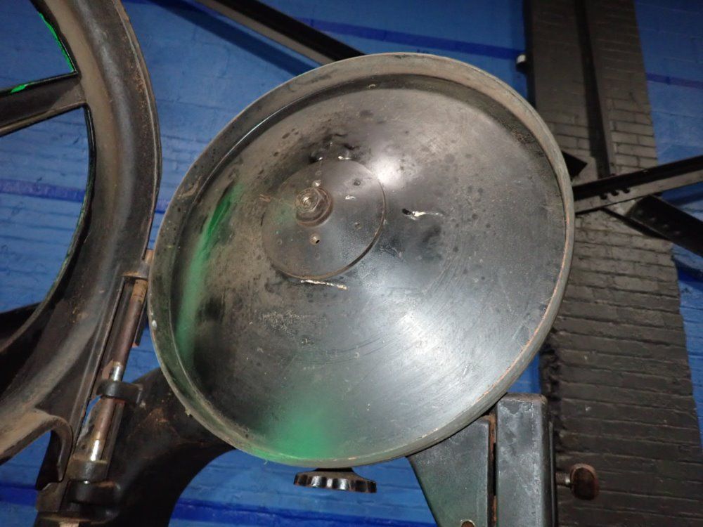 Wallace Vertical Band Saw