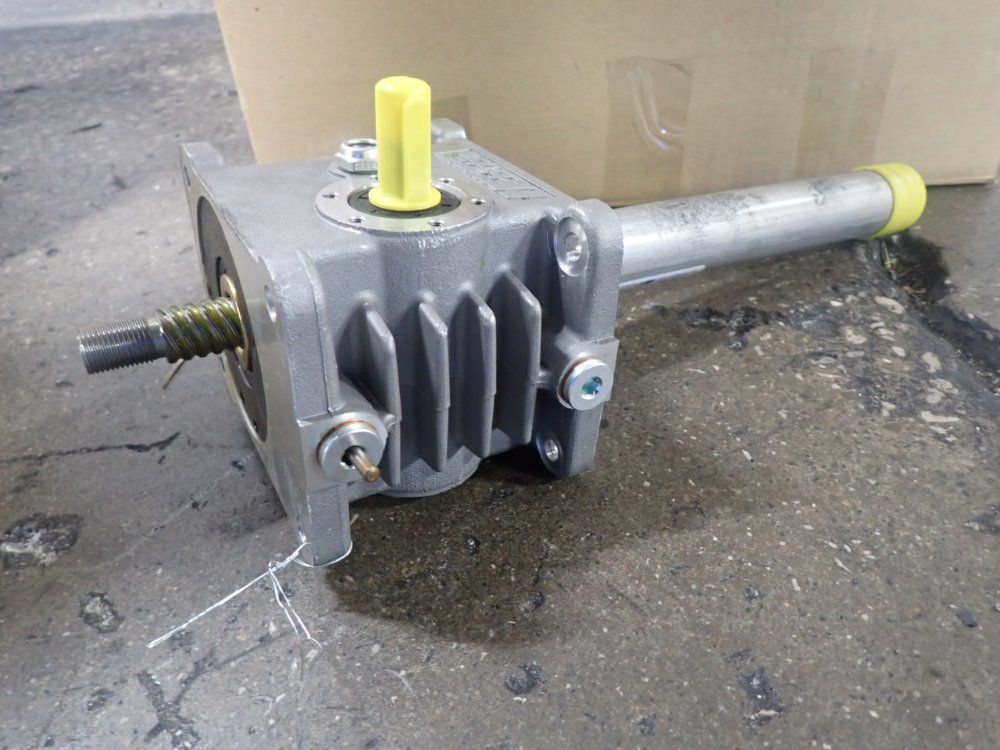 Pfaff Silberblau Jack Worm Gear Screw