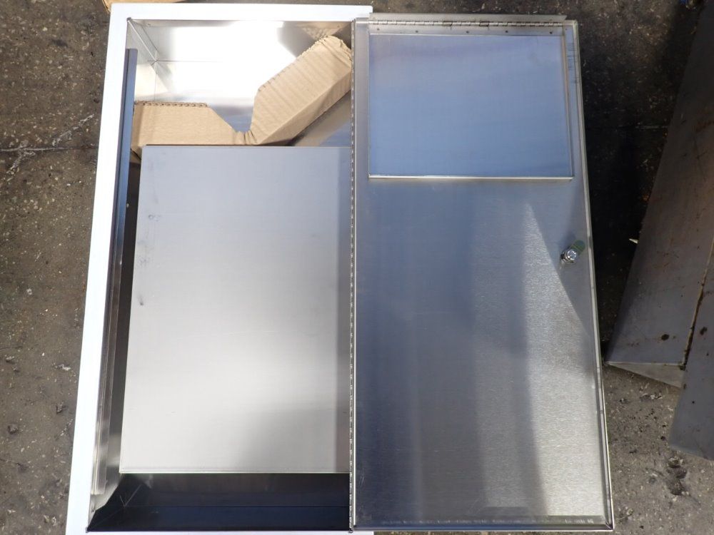 American Specialties Trash Receptical